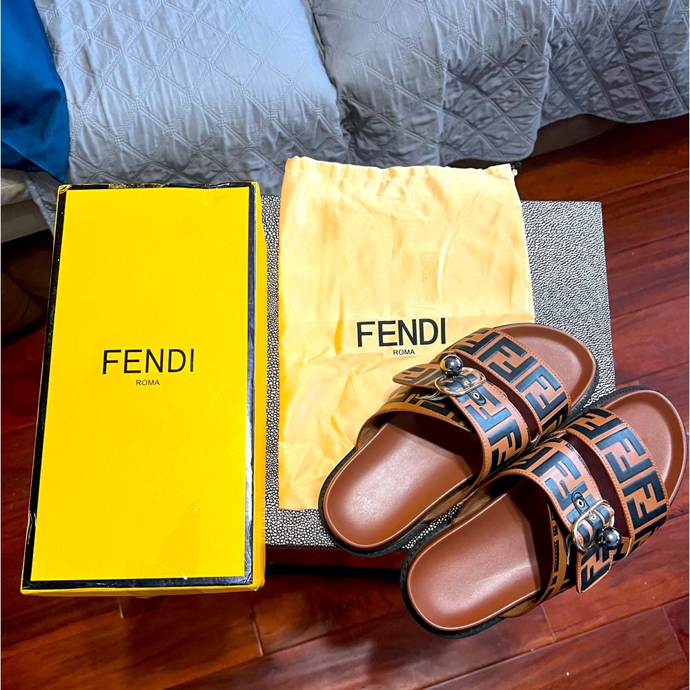 Fendi womens sandals - size 10- two strap leather slides